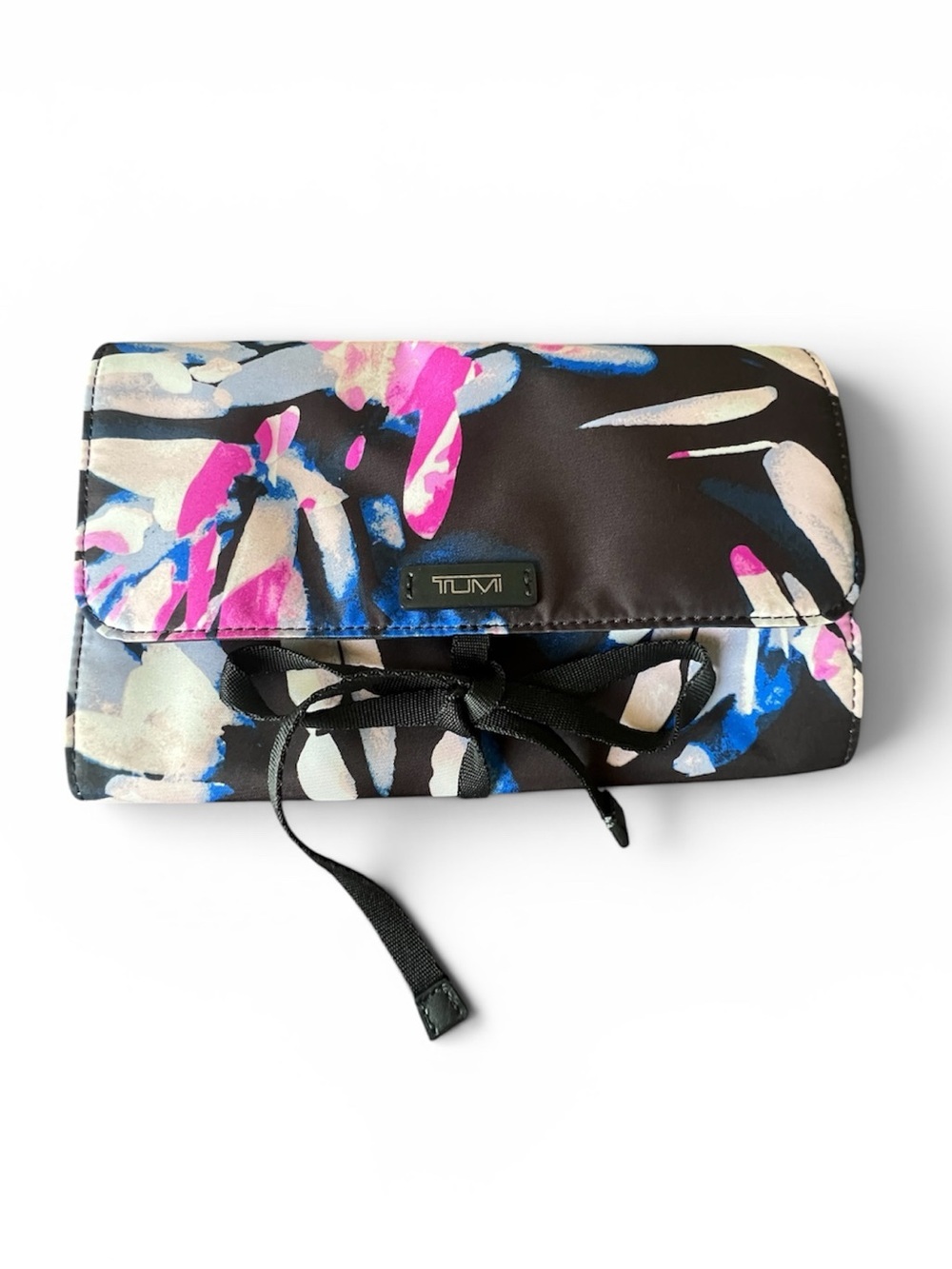 Tumi Jewelry Roll Organizer in Himalayan Sky Print